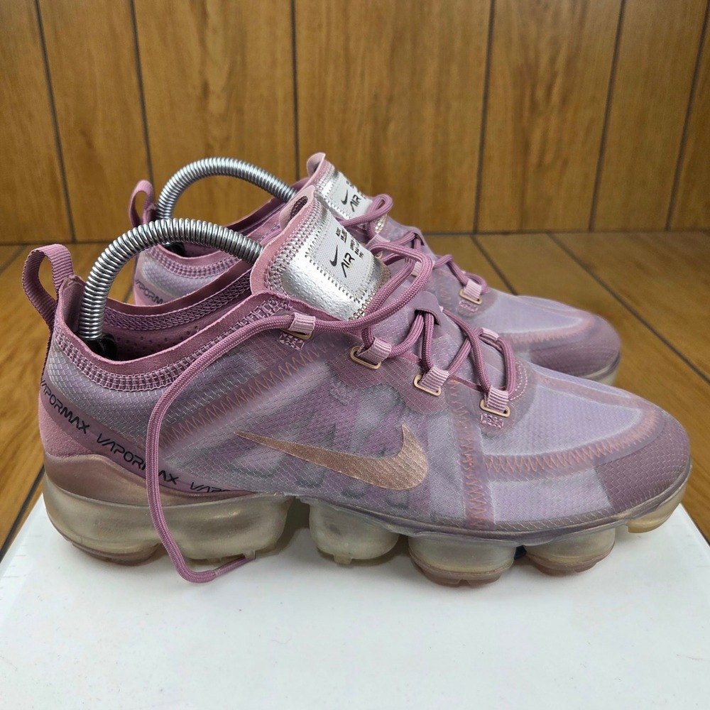 Nike Air VaporMax 2018 Plum Chalk Metallic Gold Womens AR6632-500 US 9.5